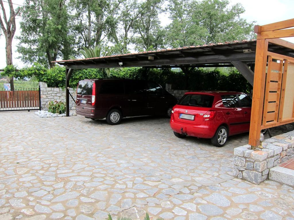Estia Holiday Gythio Exterior photo